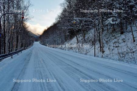 上川国道の雪道