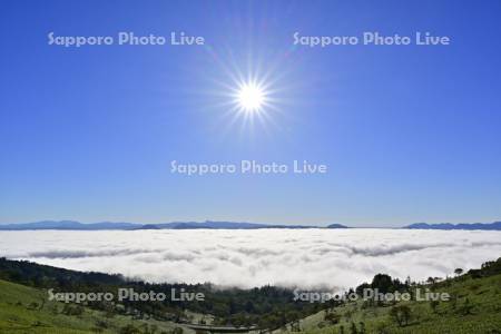 雲海の屈斜路湖
