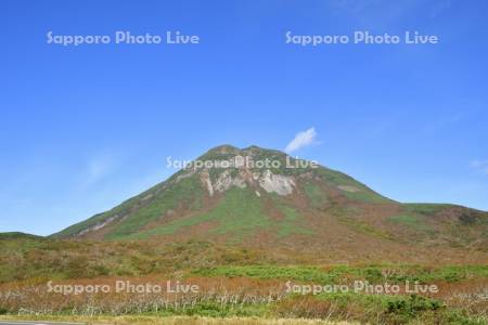 知床峠と羅臼岳
