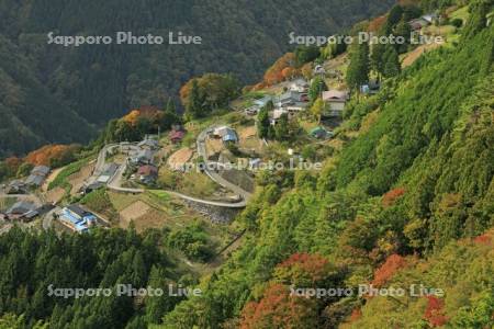 Sapporophotolive 作品詳細 紅葉の下栗の里