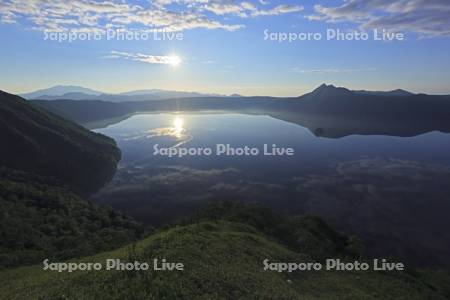 第三展望台から摩周湖の朝