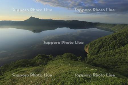 第三展望台から摩周湖の朝