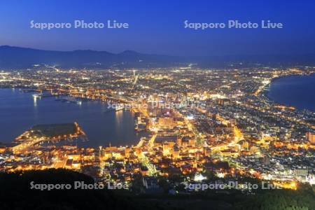 函館山から函館の夜景