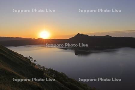 第三展望台より摩周湖の日の出