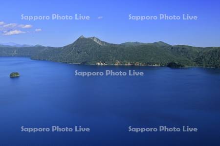 摩周湖と摩周岳