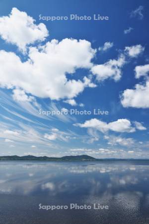 サロマ湖と雲