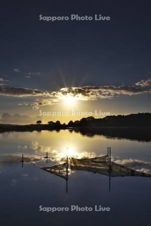 サロマ湖　サンゴ岬の日の出