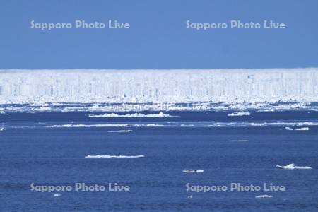 オホーツク海の幻氷と流氷