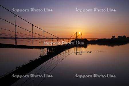 サロマ湖とサンゴ岬の吊り橋と日の出