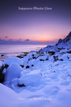 日の出と海　恵山岬付近
