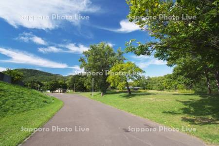真駒内公園と散策路