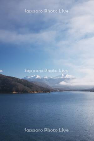 忠別湖と大雪山