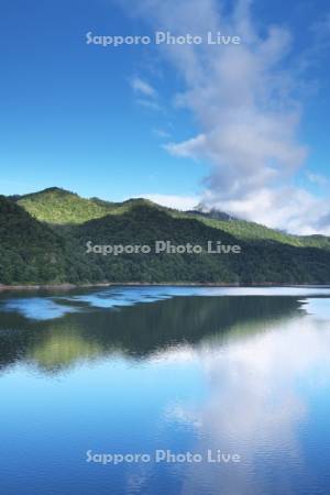 さっぽろ湖と天狗山