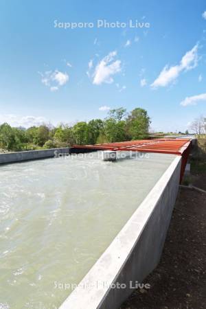 北海幹線用水路　ペンケ水路橋