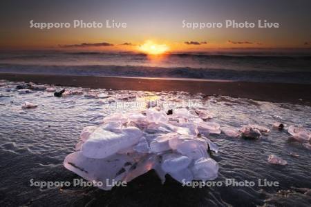 十勝のジュエリーアイスの日の出　太平洋