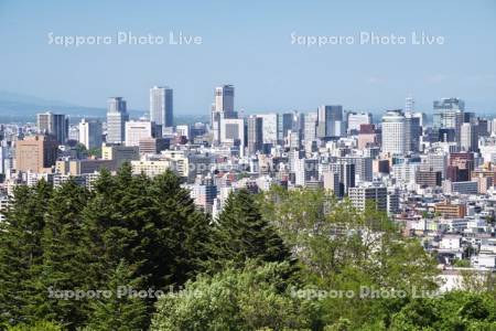 旭山記念公園より望む札幌市街地