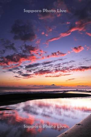 利尻島の夕景と日本海