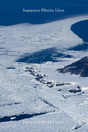 知床岬と流氷