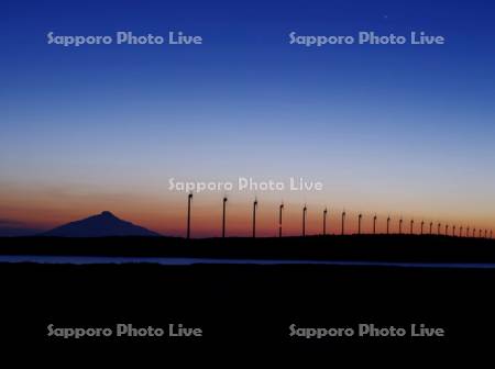 利尻島と風力発電
