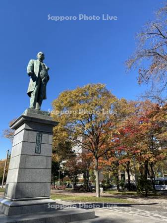 大通公園　黒田清隆之像