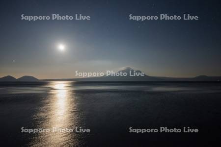 月光支笏湖
