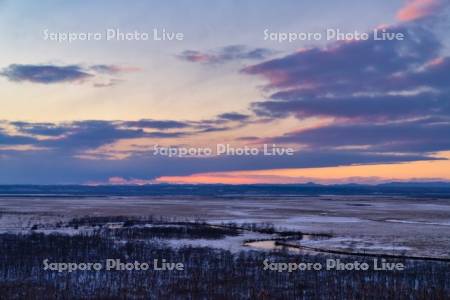 釧路湿原と夕陽