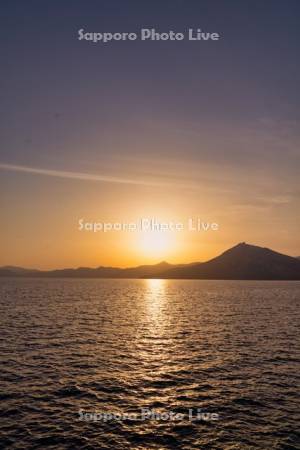 支笏湖の夕陽