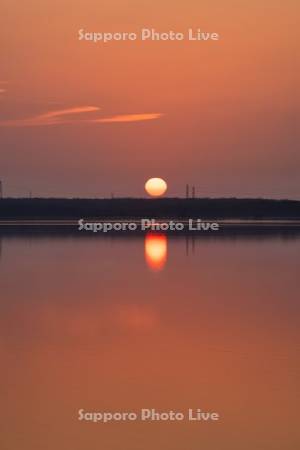 ウトナイ湖の日の出