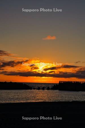 厚田港の夕日