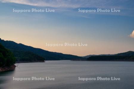 シューパロ湖夕景