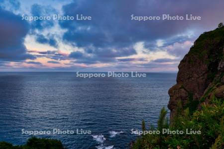 夕景の金屏風