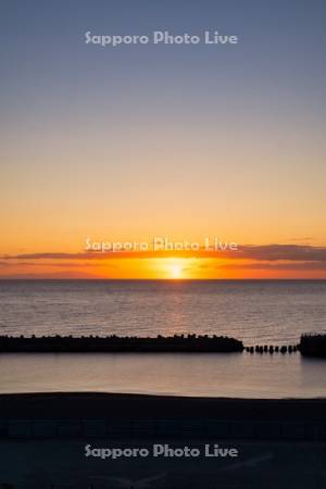 厚田ビーチと夕日