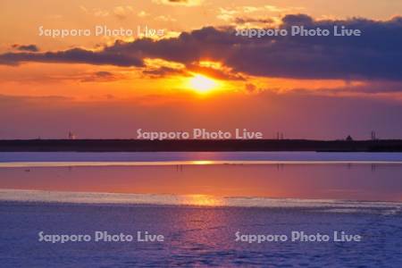 ウトナイ湖の日の出