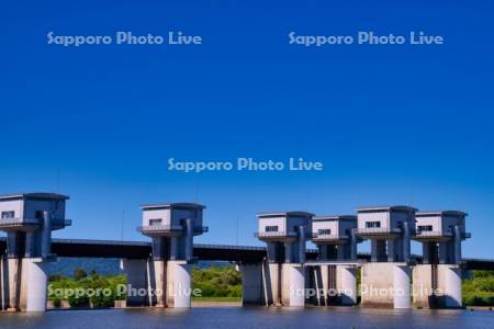 石狩川頭首工