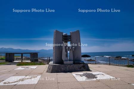 黄金岬波濤の門