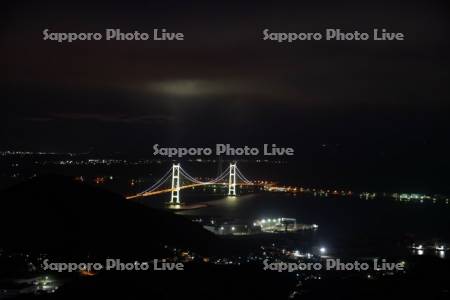 測量山より白鳥大橋夜景