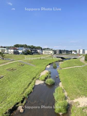 輪厚川と共栄河川緑地